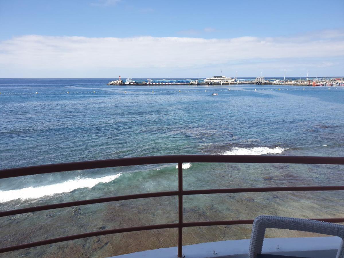 Cristianmar, Los Cristianos Los Cristianos  Luaran gambar